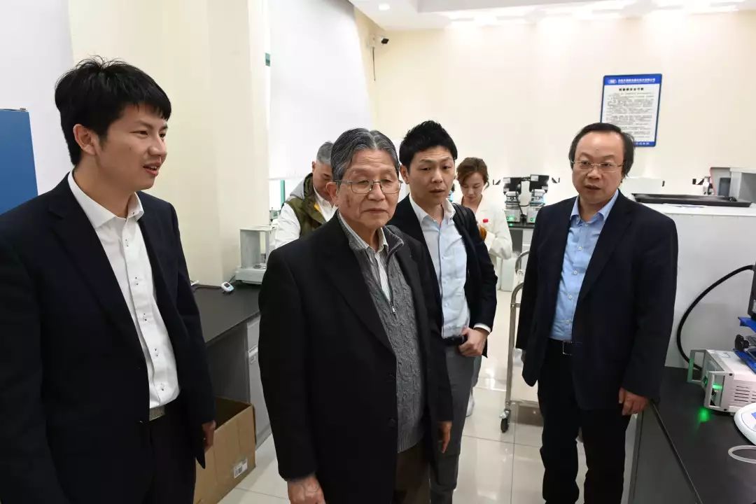 “光催化之父”——藤嶋昭院士蒞臨<a href=http://www.qmnd.cn target=_blank class=infotextkey>雙良</a>考察指導(dǎo)