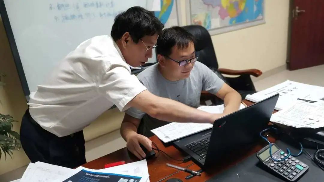 雙良環(huán)境乘風破浪的三石弟弟